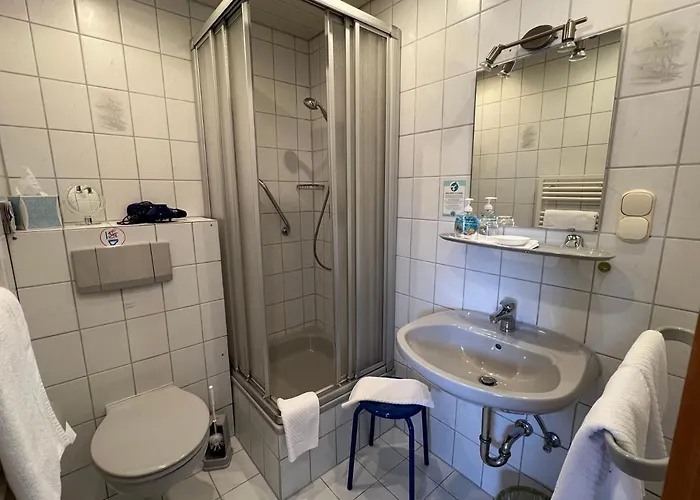 ゲストハウス Heidi ドーベル